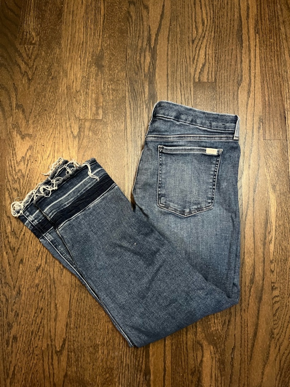 Women's Ankle Crop Washed Blue Denim Jeans with Frayed Hem